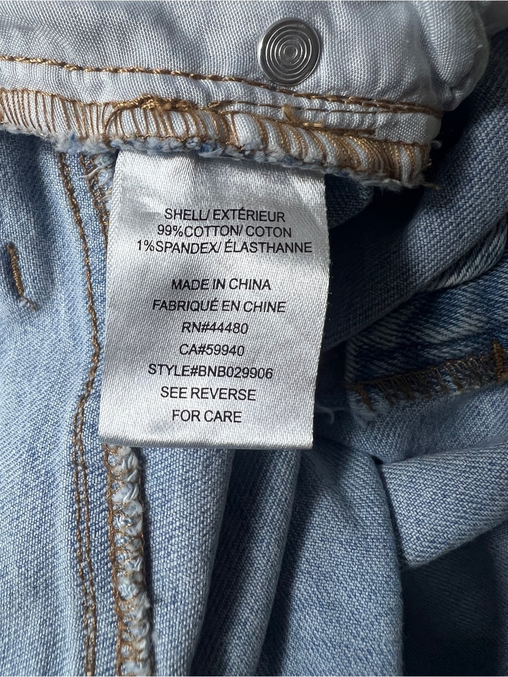 love, Fire Light Blue Boyfriend Jeans with White Butterfly Print - Picture 4 of 6